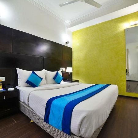 Hotel Mint Casa New Delhi Exterior photo
