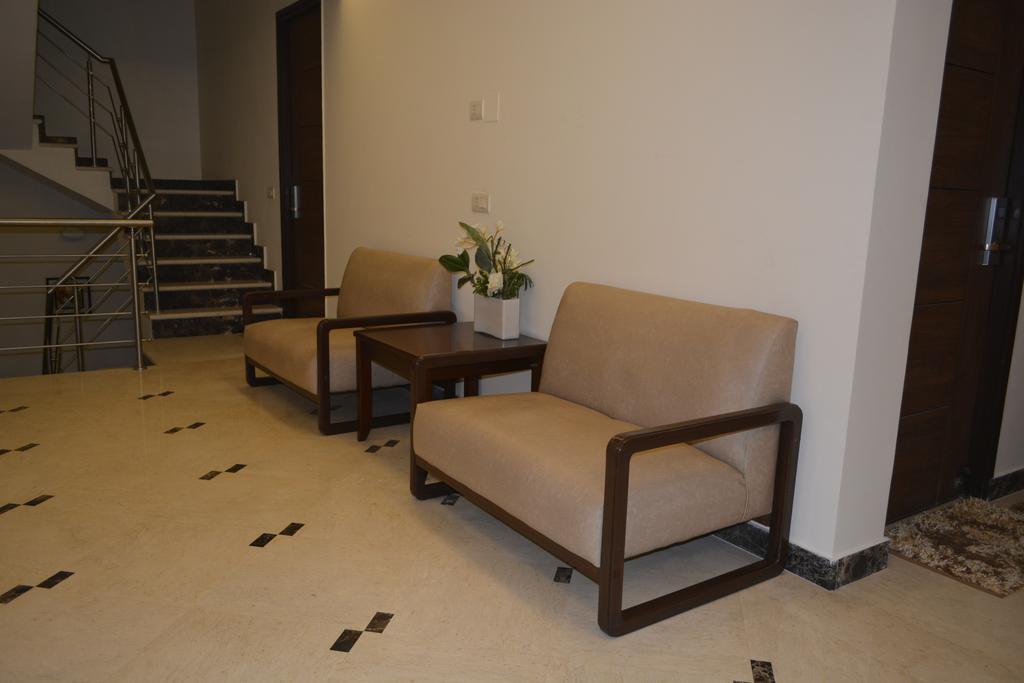 Hotel Mint Casa New Delhi Exterior photo