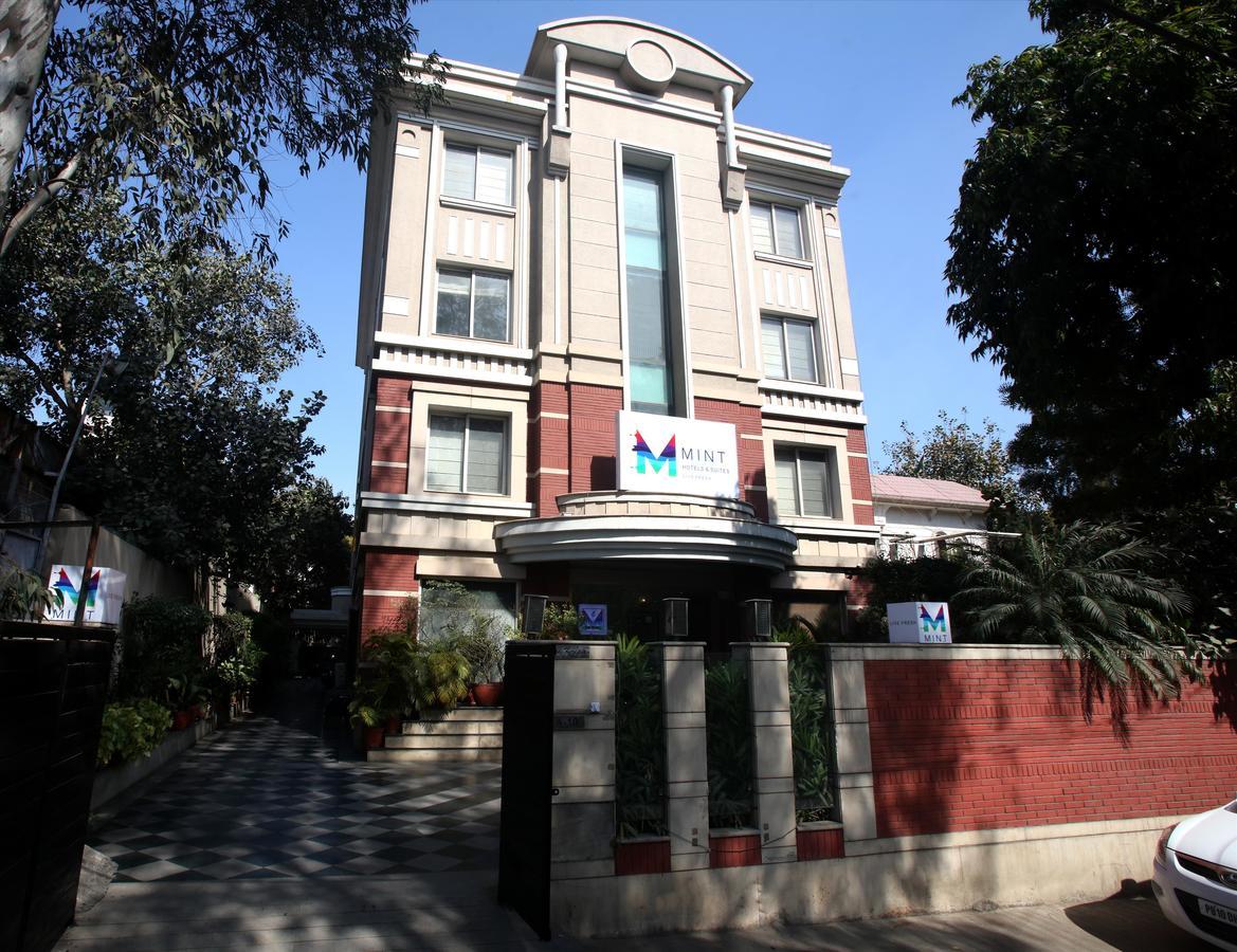 Hotel Mint Casa New Delhi Exterior photo