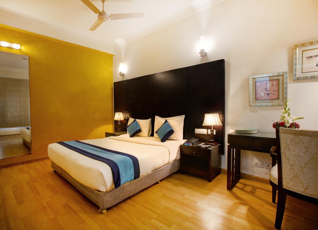 Hotel Mint Casa New Delhi Exterior photo