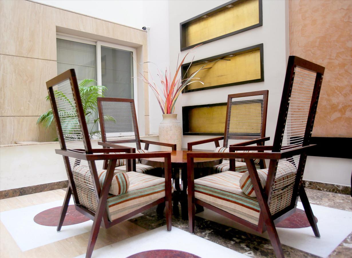 Hotel Mint Casa New Delhi Exterior photo