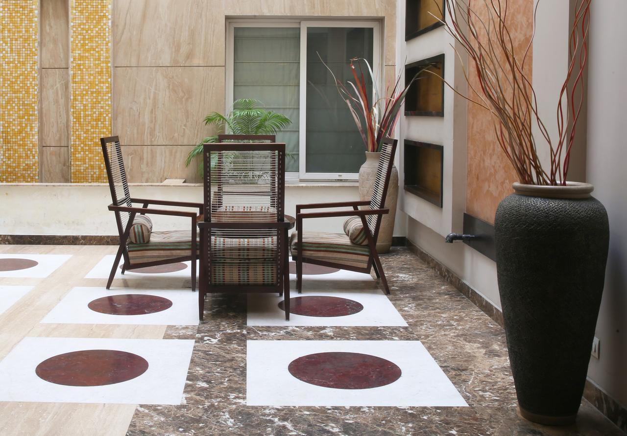Hotel Mint Casa New Delhi Exterior photo
