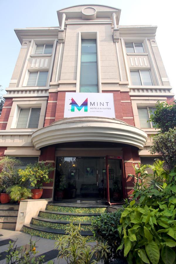 Hotel Mint Casa New Delhi Exterior photo