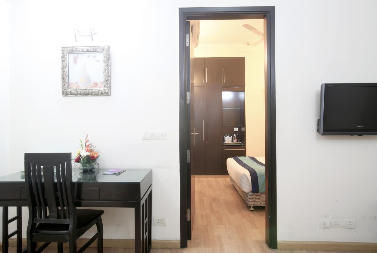 Hotel Mint Casa New Delhi Exterior photo
