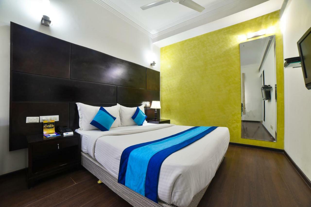 Hotel Mint Casa New Delhi Exterior photo
