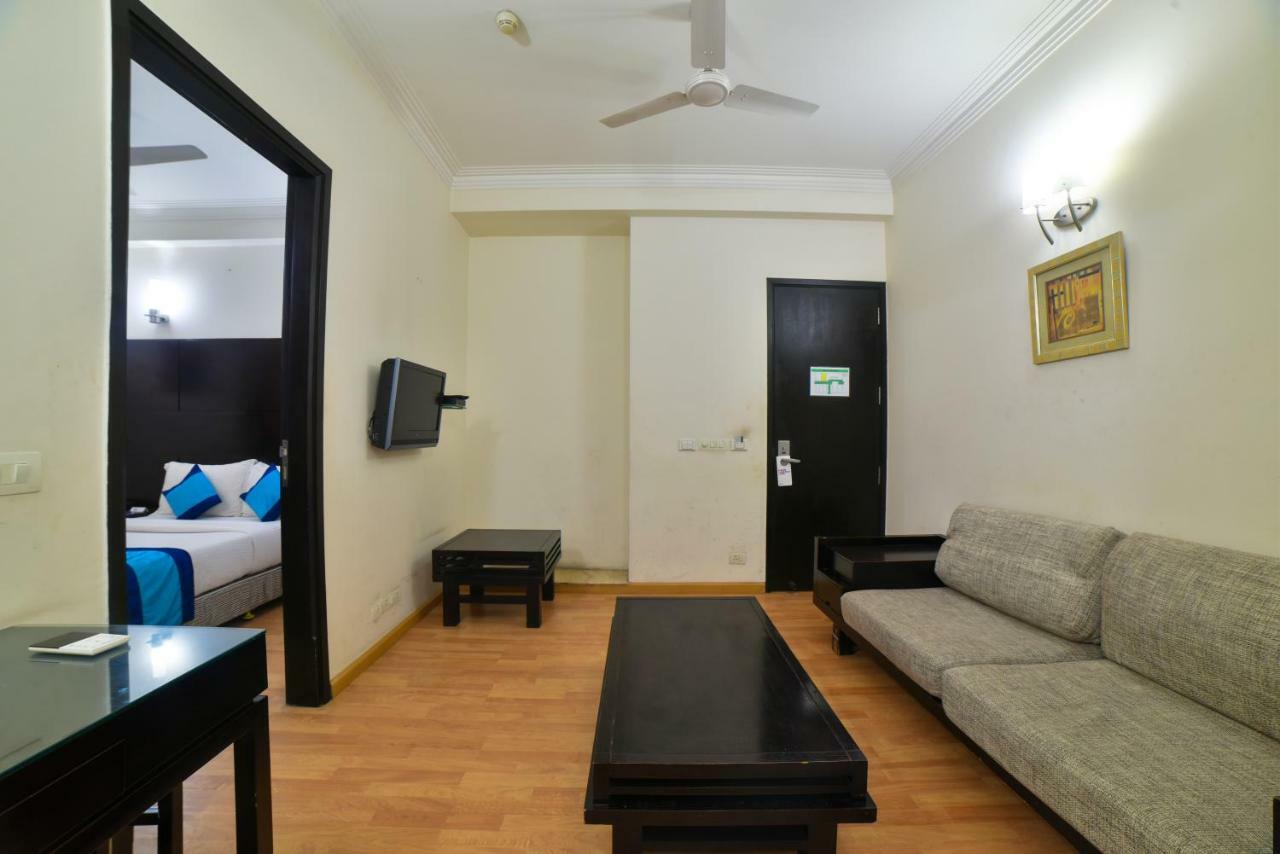 Hotel Mint Casa New Delhi Exterior photo