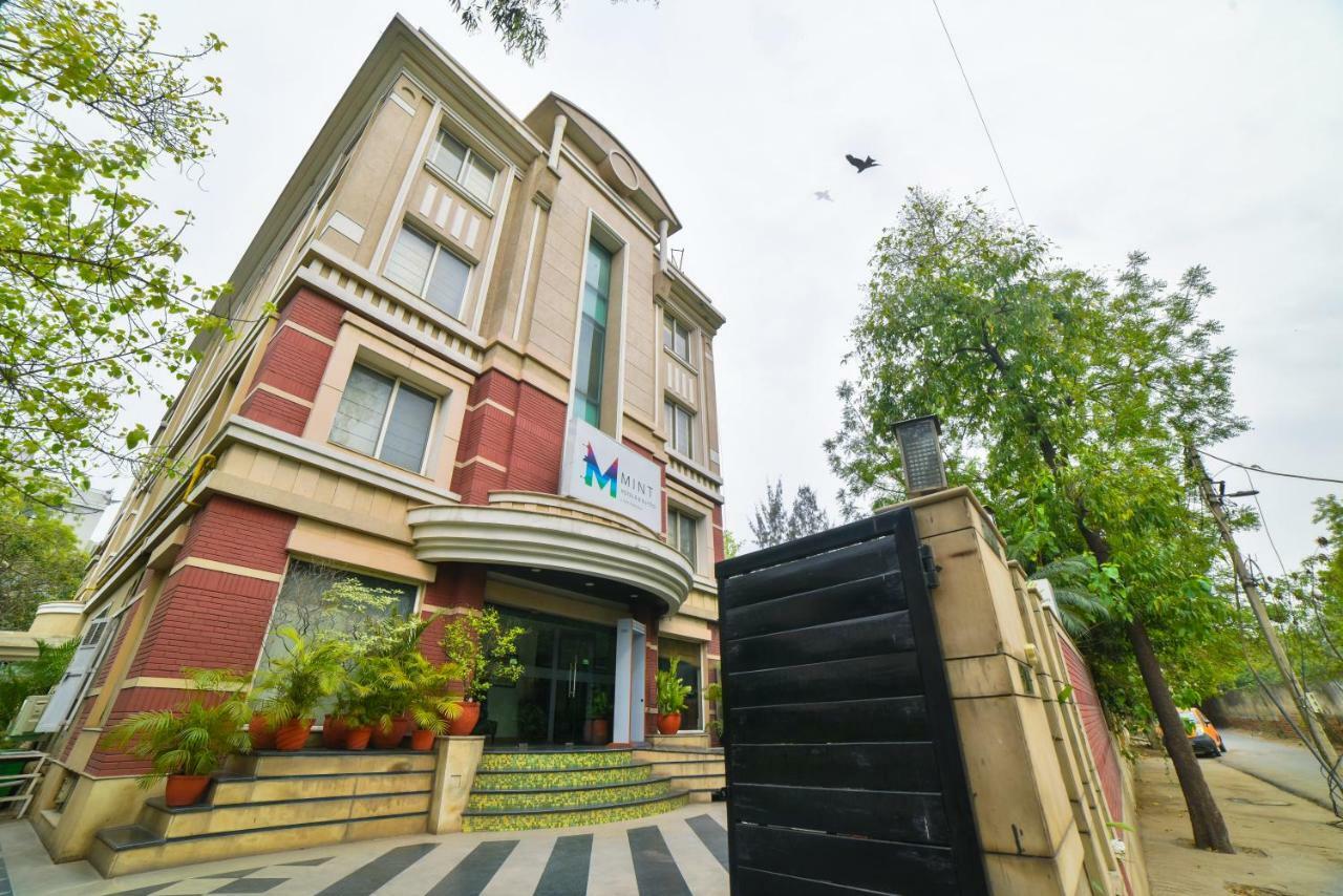 Hotel Mint Casa New Delhi Exterior photo