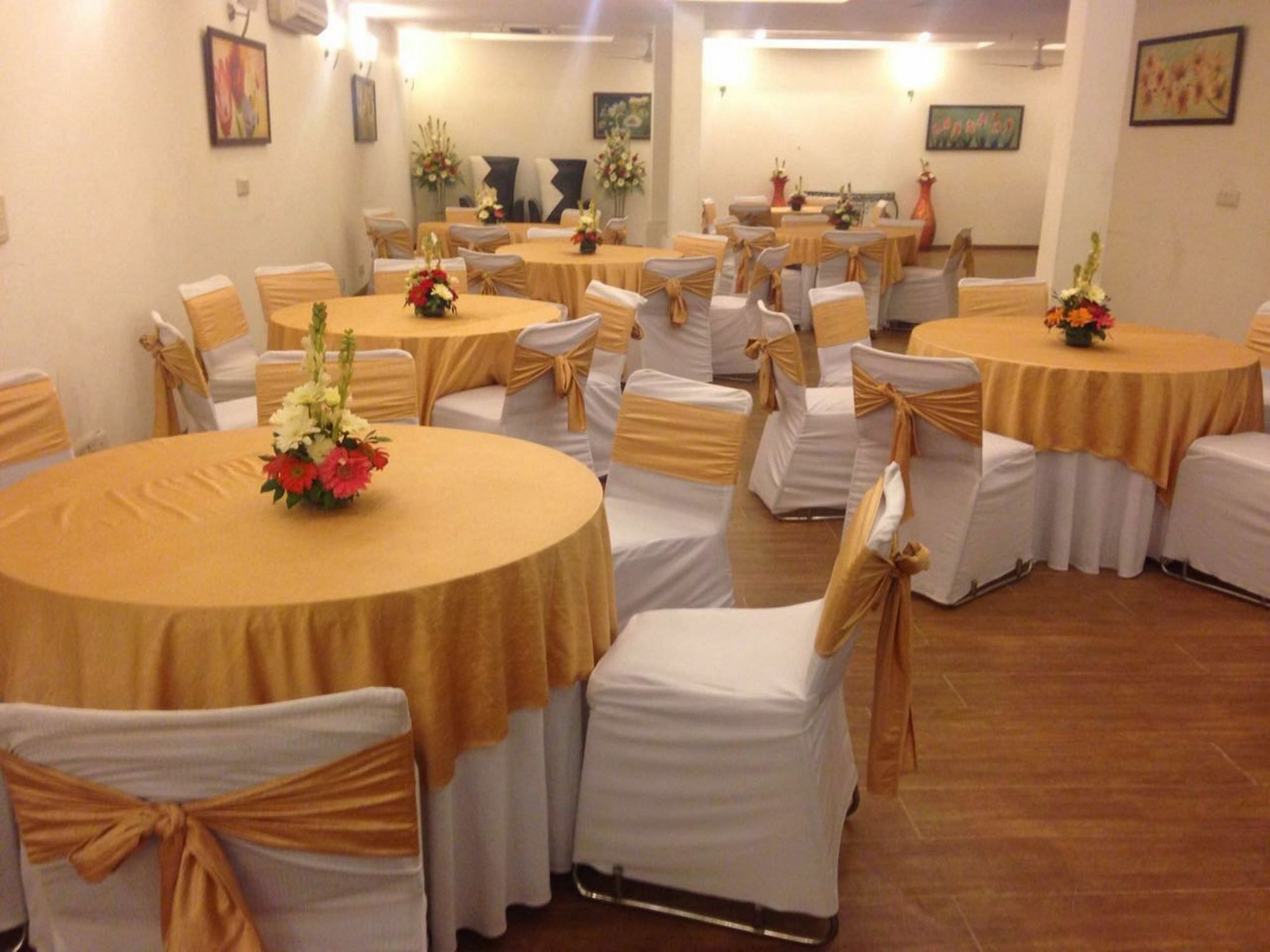 Hotel Mint Casa New Delhi Exterior photo